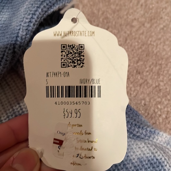 Altr’d state sweater nwt - Picture 3 of 4